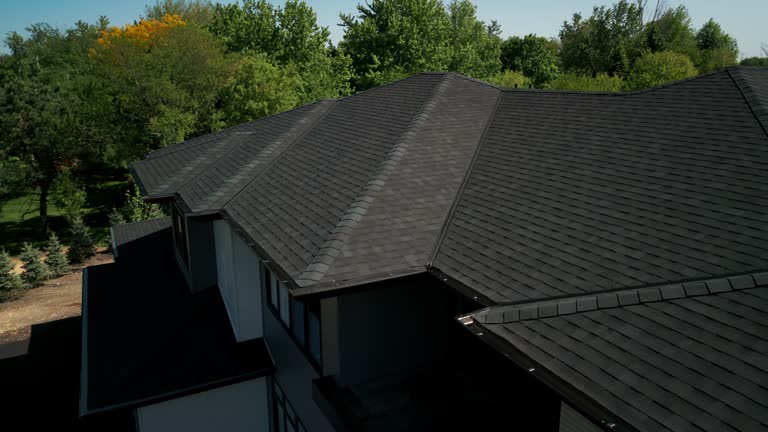 Best Wood Shake Roofing  in Uhrichsville, OH